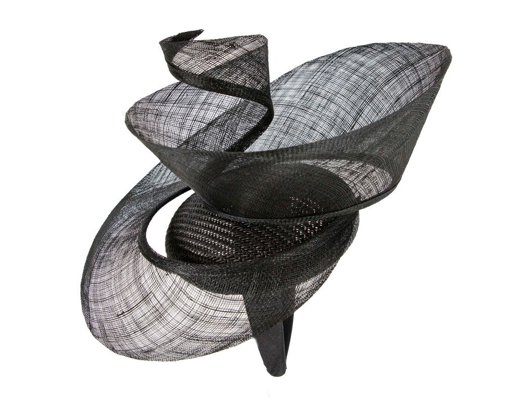 Bespoke black sinamay fascinator by Fillies Collection