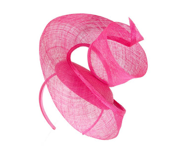 Bespoke fuchsia sinamay fascinator by Fillies Collection