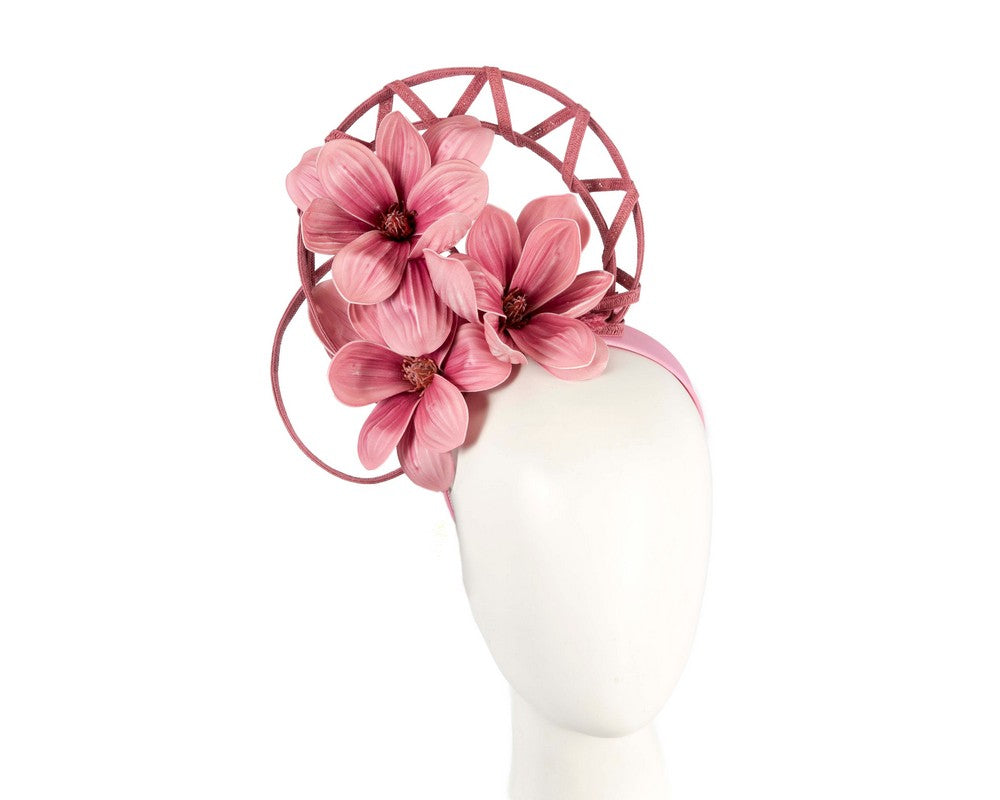 Bespoke dusty pink flower fascinator by Fillies Collection