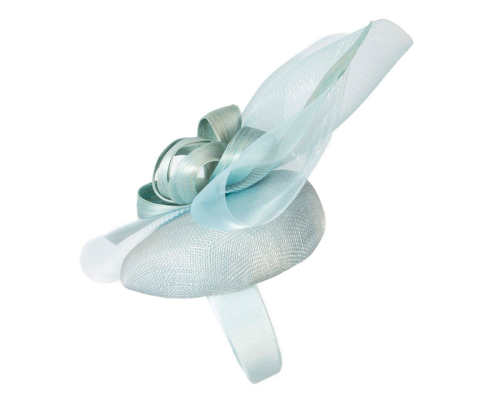 Tall light blue racing fascinator by Fillies Collection-2