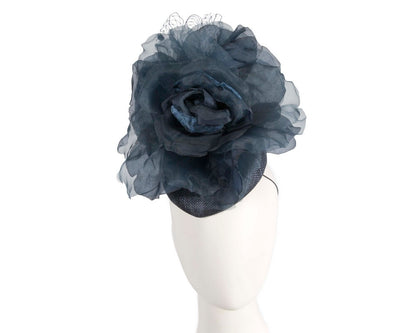 Navy flower pillbox fascinator by Fillies Collection-0