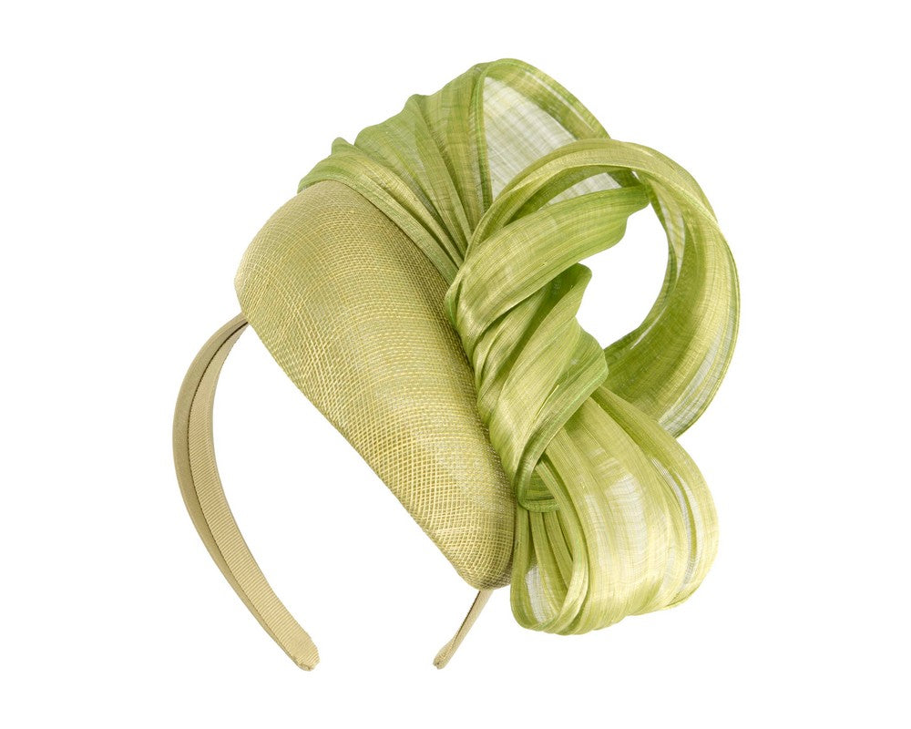 Lime pillbox fascinator with silk abaca bow by Fillies Collection-1