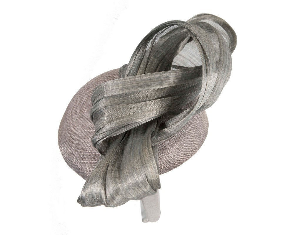 Silver pillbox fascinator with silk abaca bow by Fillies Collection-2