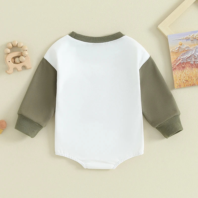 Sweatshirt with Romper Closure "Mama's Boy"-4