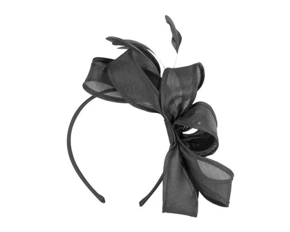 Black organza fascinator by Max Alexander-3