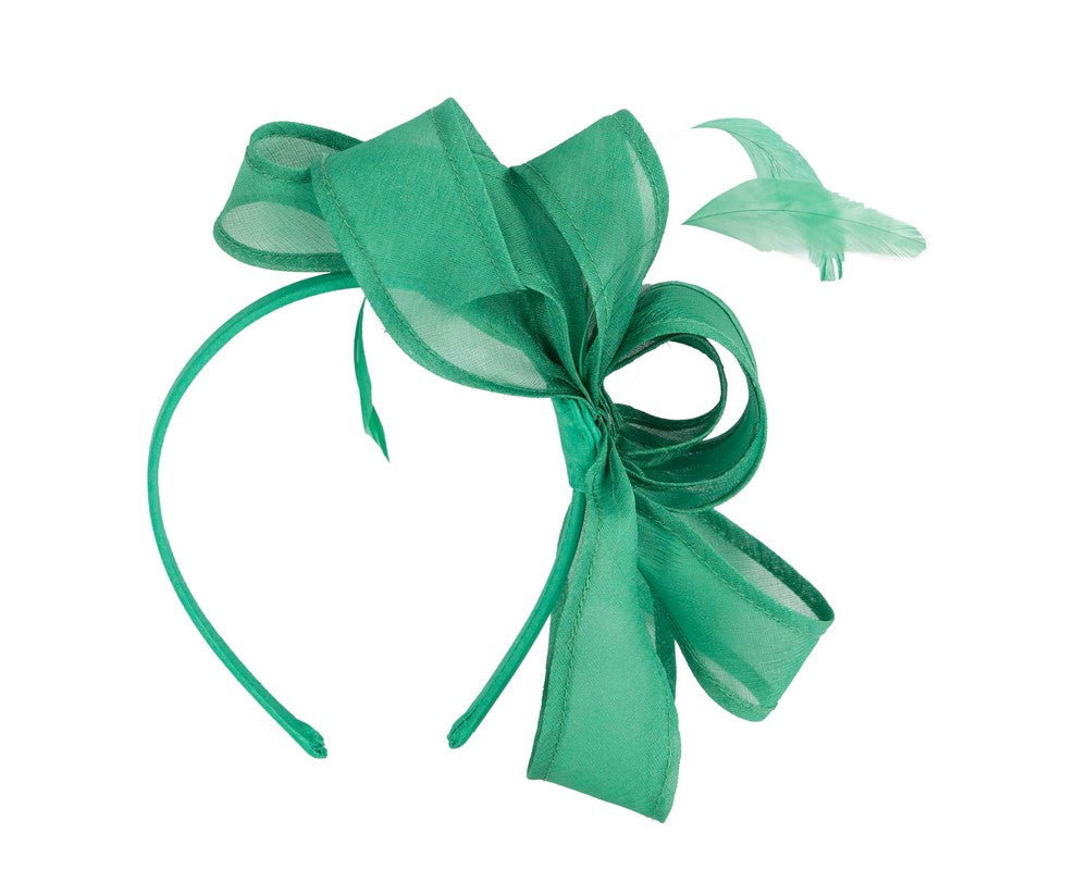 Green organza fascinator by Max Alexander