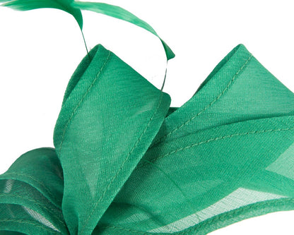 Green organza fascinator by Max Alexander