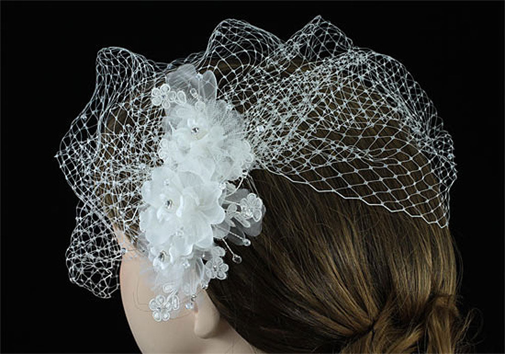 Bridal Wedding Birdcage Netting Veil with Feathers Fascinator Flower XT1576