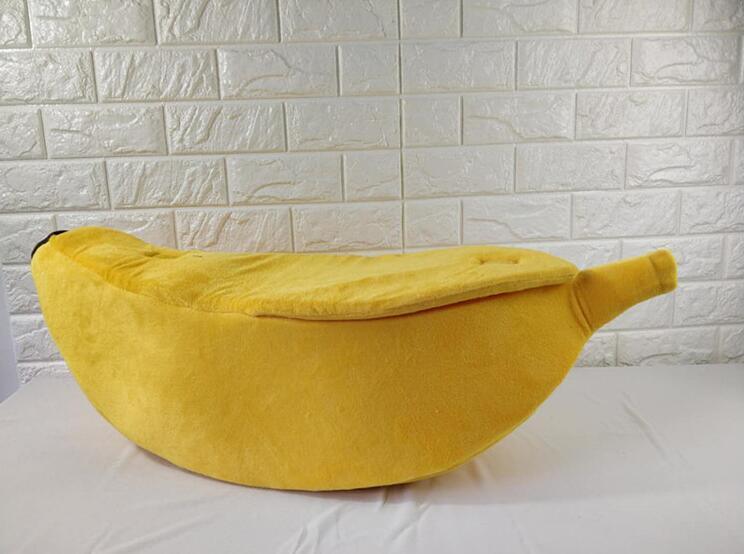 Cozy Banana Dog Bed - The Ultimate Snuggle Spot For Your Furry Friend-1