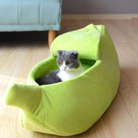 Cozy Banana Dog Bed - The Ultimate Snuggle Spot For Your Furry Friend-8