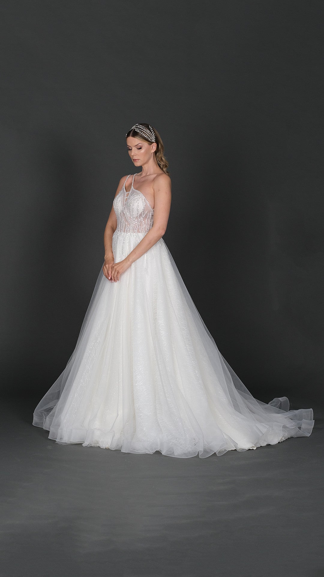 Lacın narrow skirt a line wedding dress-3