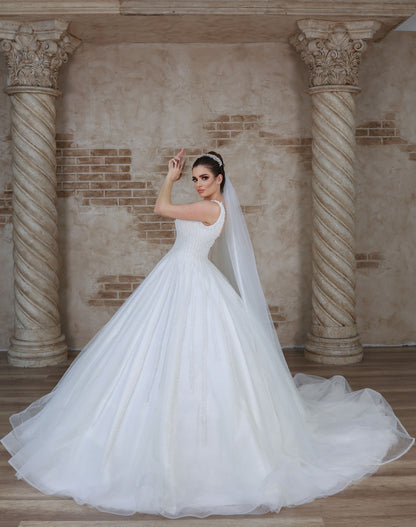 Asi a line wedding dress