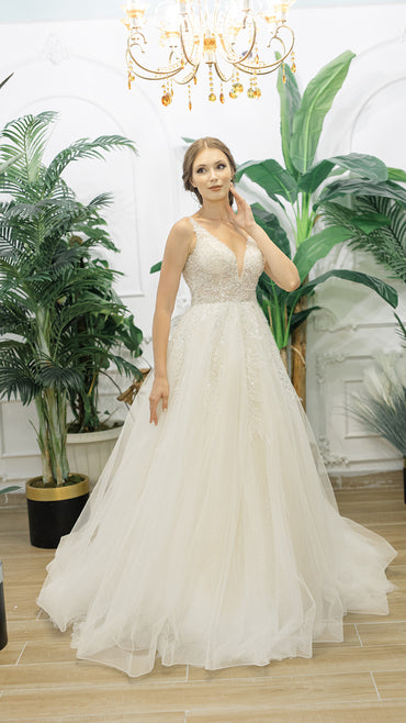 KUMRU a line narrow skirt wedding dress-1