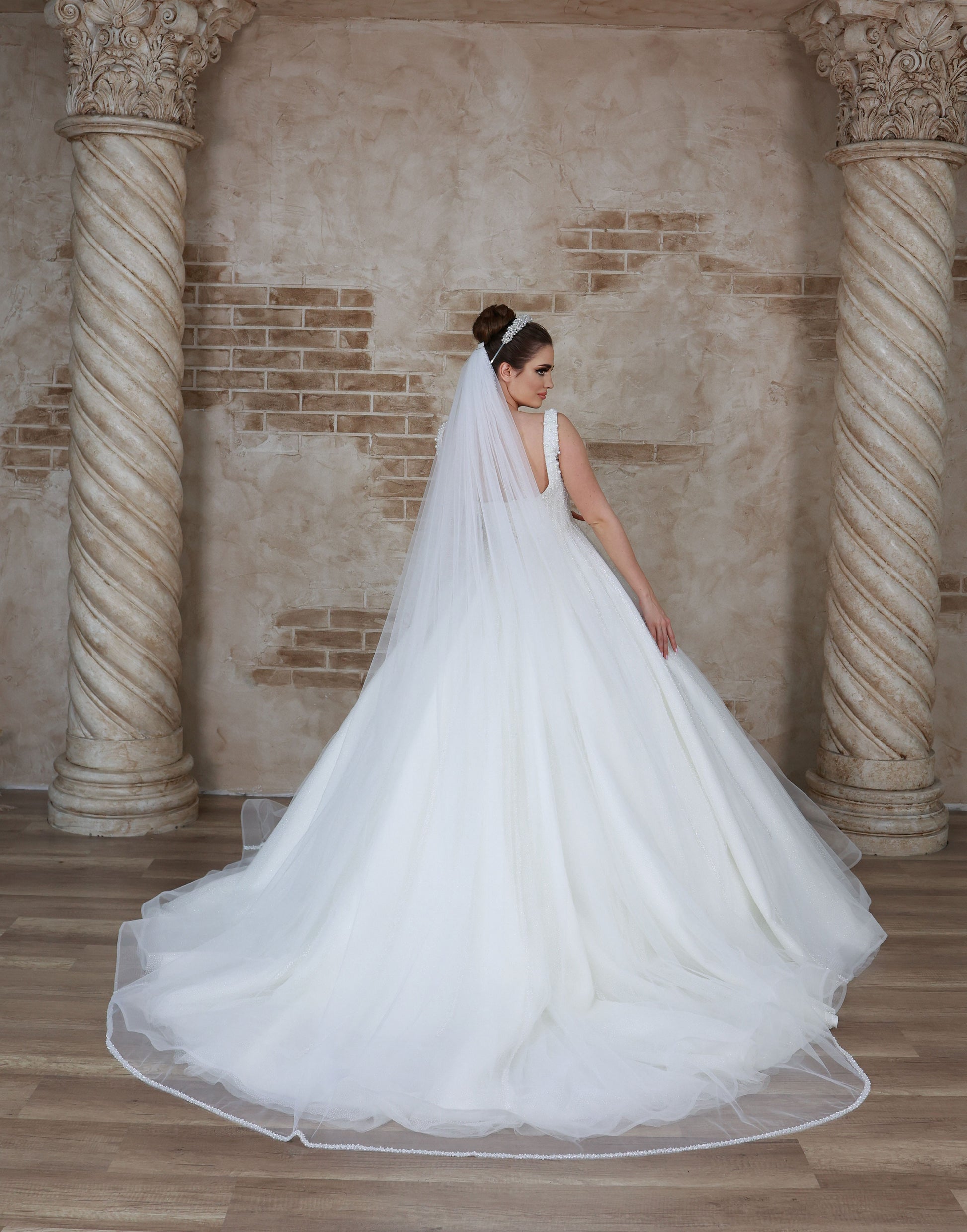 Asi a line wedding dress
