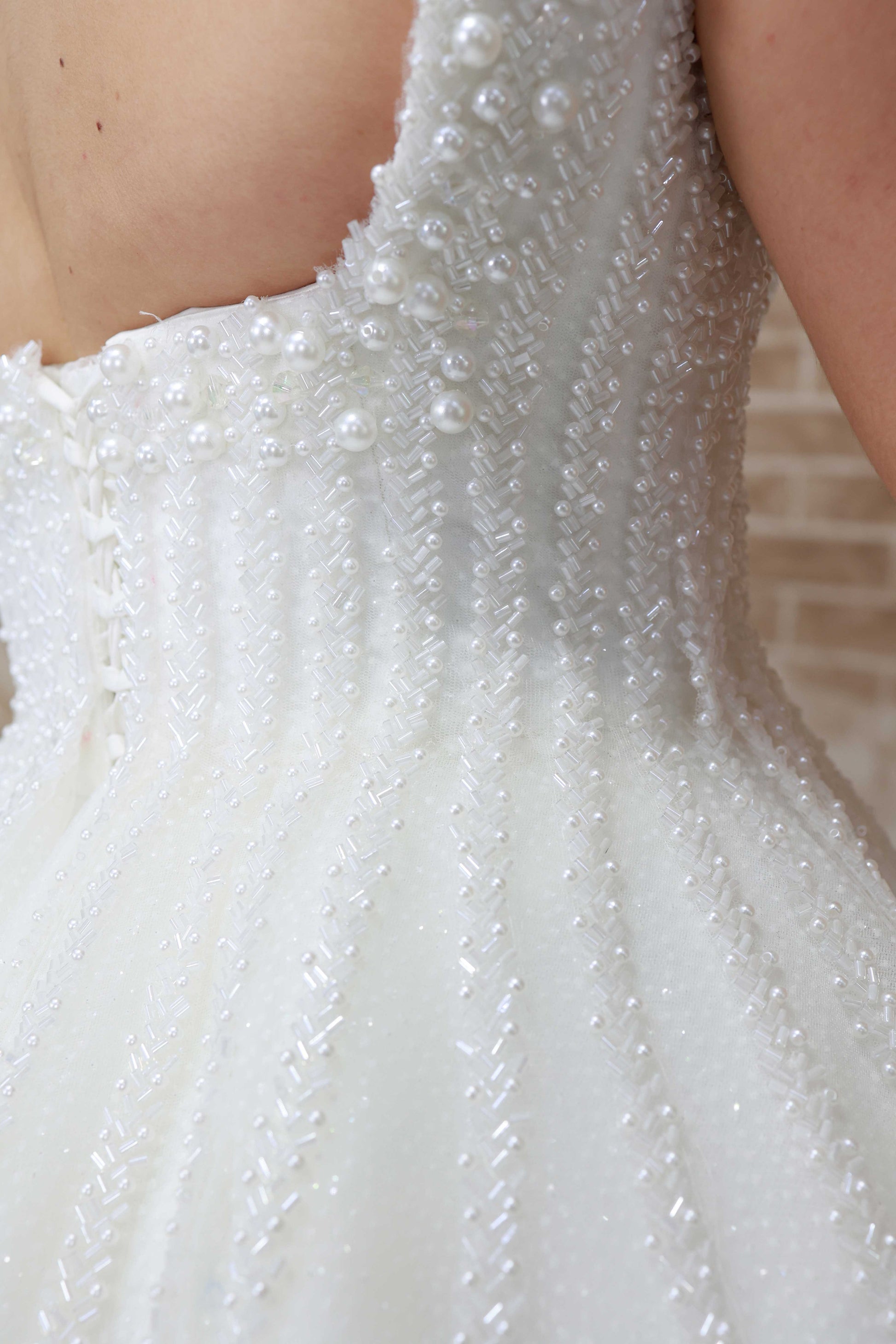 Asi a line wedding dress