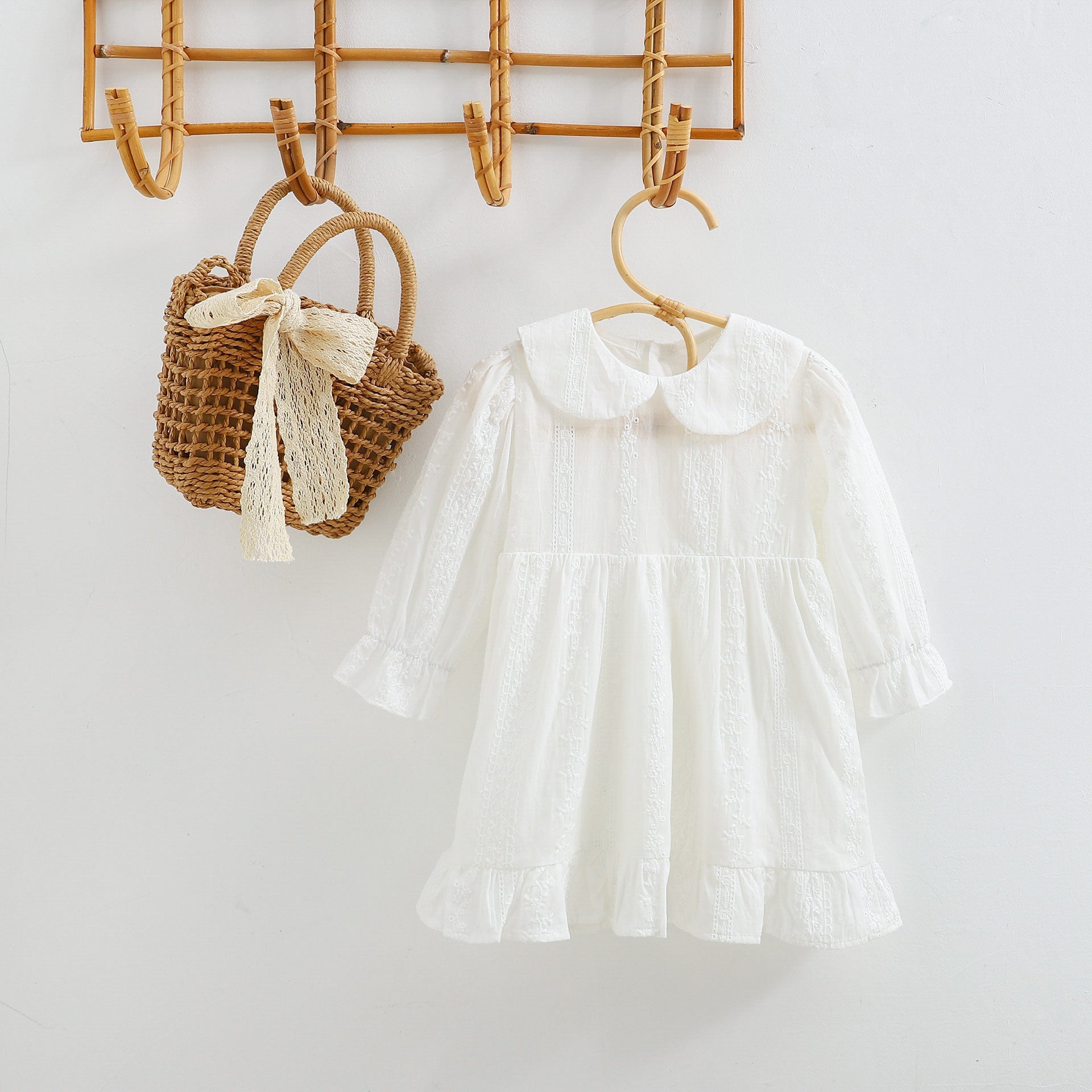 Baby Girl Solid Color White Mesh Embroidered Pattern Long Sleeve Dress