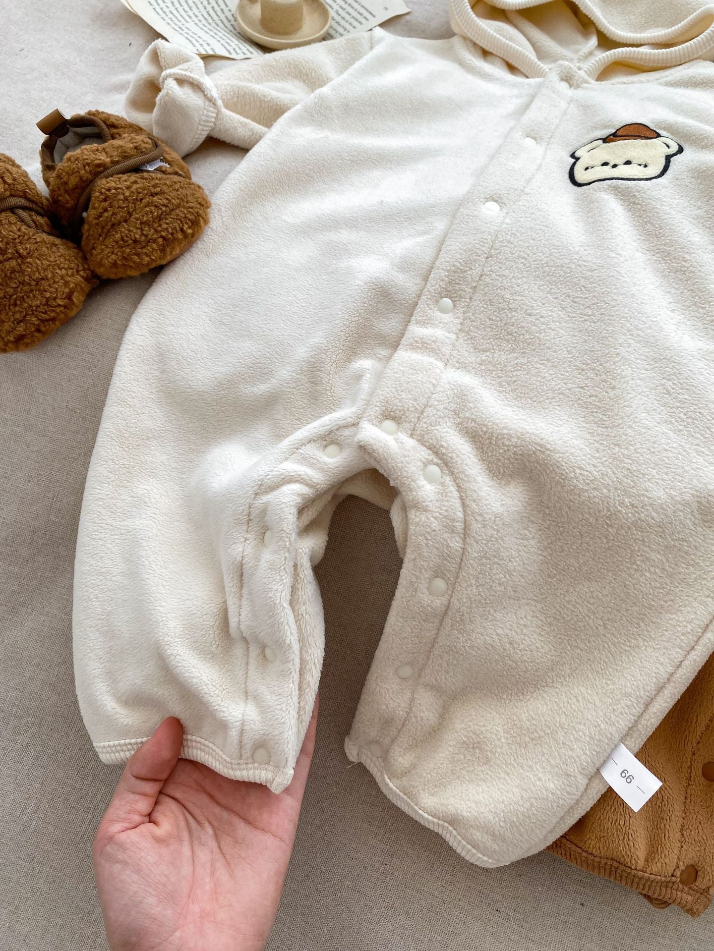 Baby Unisex Cute Little Bear Head Design Long Sleeve Romper With Hat In Winter