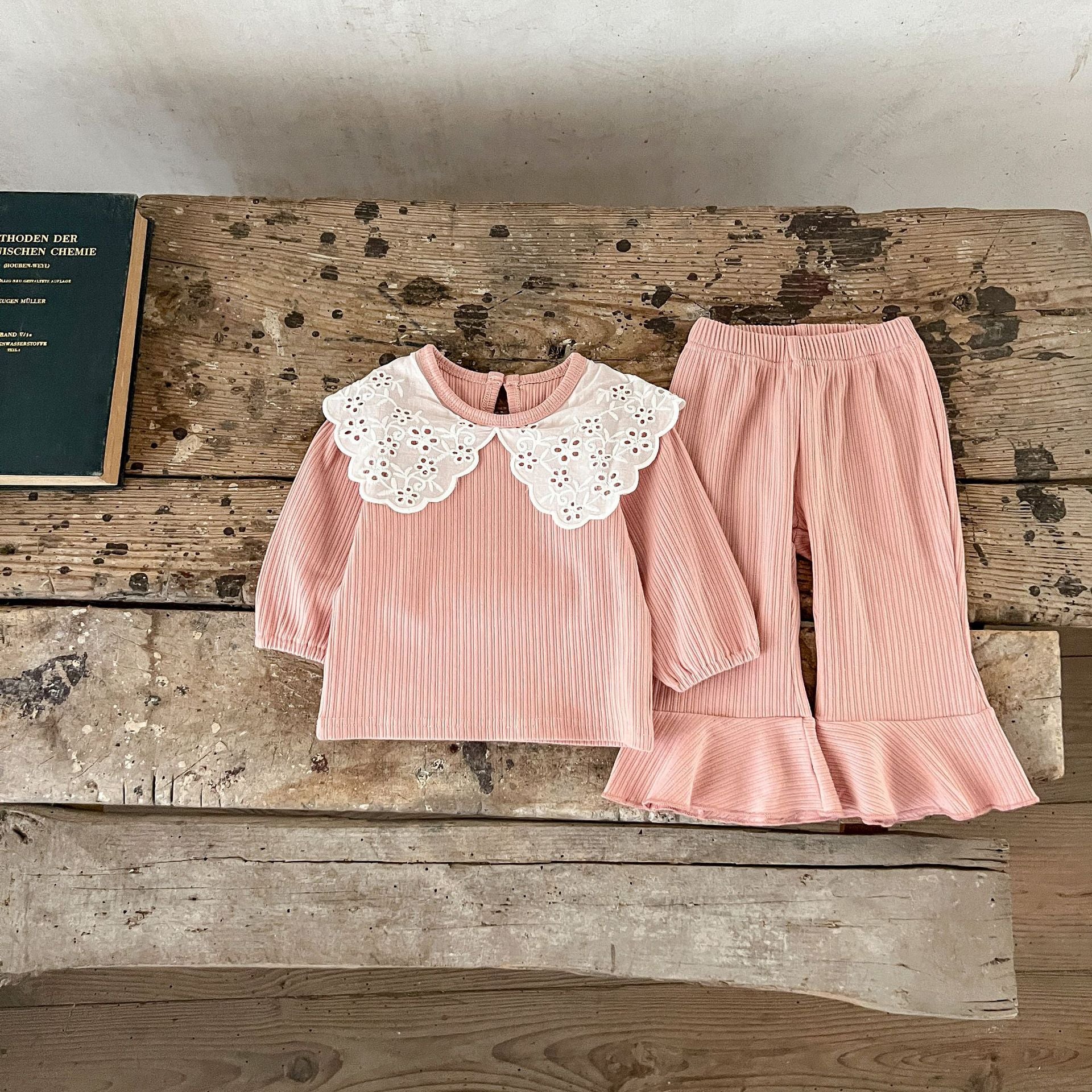 Spring Baby Kids Girls Hollow-Out Collar Top And Flared Pants Clothing-3