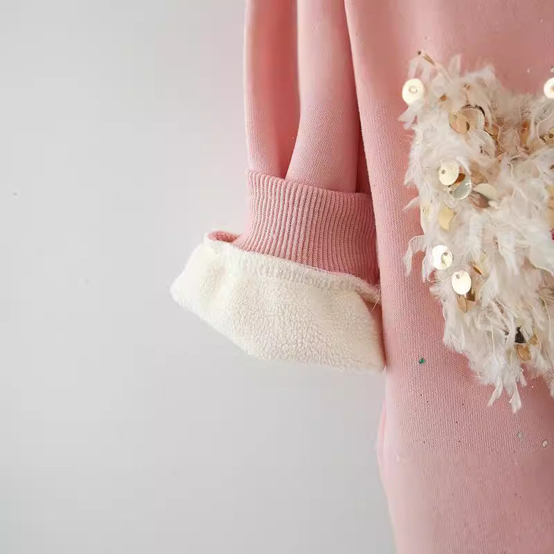 Autumn and Winter New Arrival Girls Fleece Comfortable Long Sleeves Sequin Wing Decorated Top Cute Sweater-3