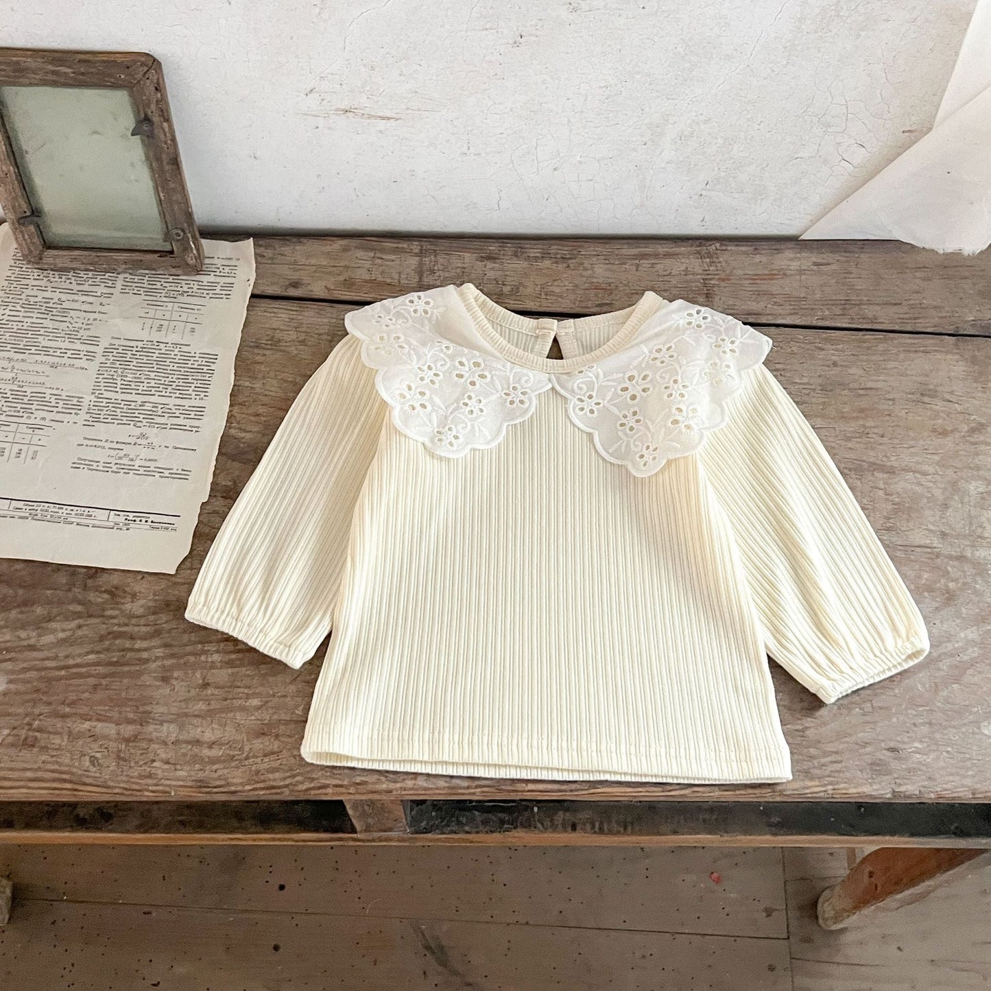 Spring Baby Kids Girls Hollow-Out Collar Top And Flared Pants Clothing-4