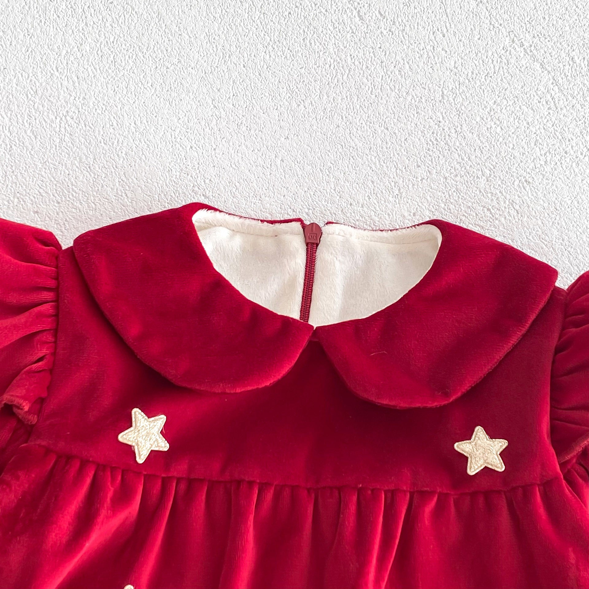 Newborn Baby Girls Peter Pan Collar Long Ruffle Sleeves Star Knitted Onesie
