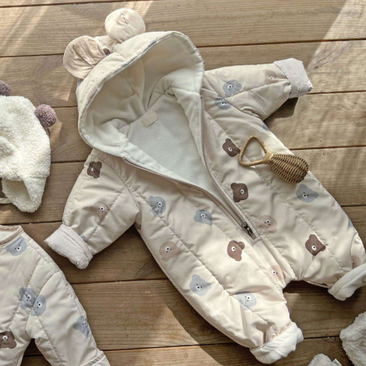 Winter Baby Unisex Little Bear Head Thicken Long Sleeve Jumpsuit
