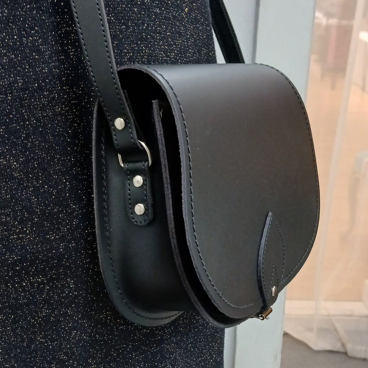 Handmade Leather Saddle Bag - Black-3