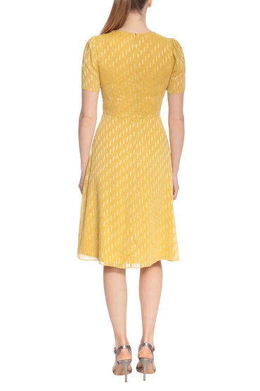 London Times V Neck Short Sleeves Back Zipper Twist Front Detail Short Dress