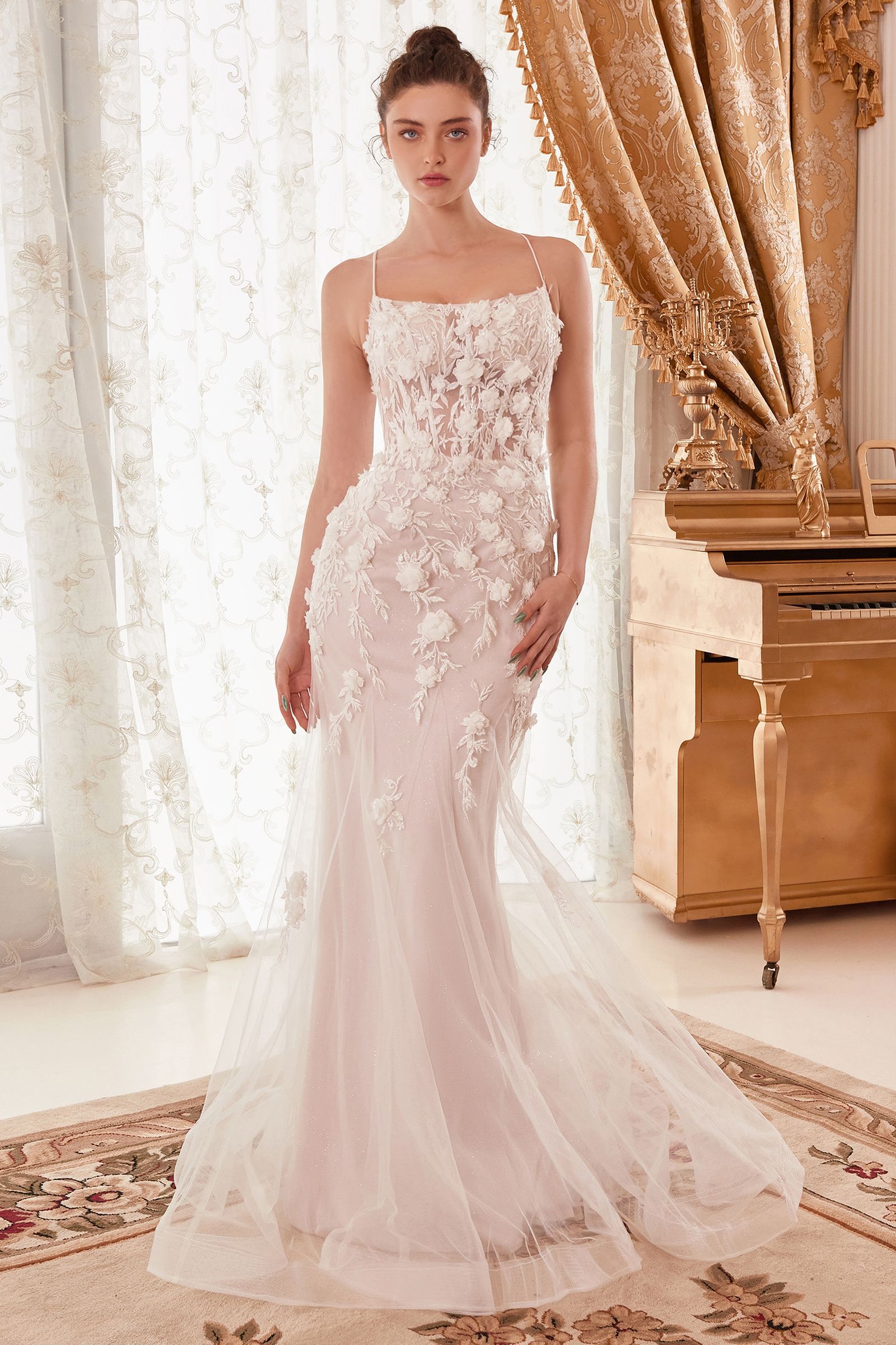 Fitted Mermaid Embroidered Floral Tulle Skirt Long Wedding Dress CDWN310